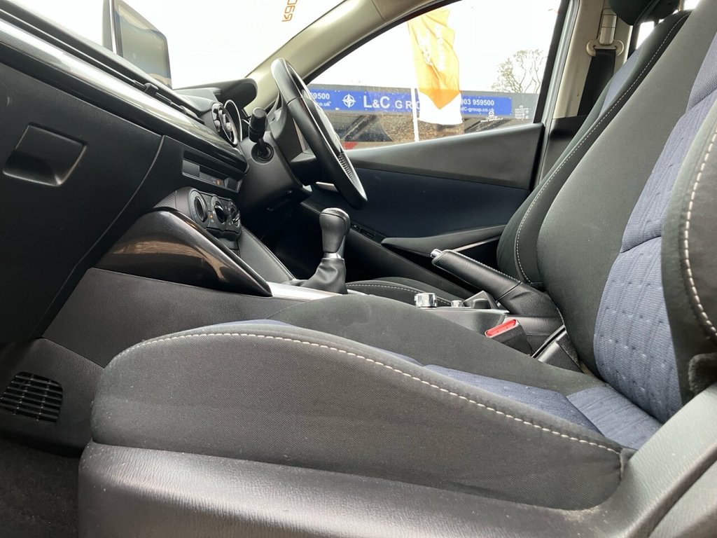 Used Mazda Mazda2 2017 for sale - 77891182: Photo 2