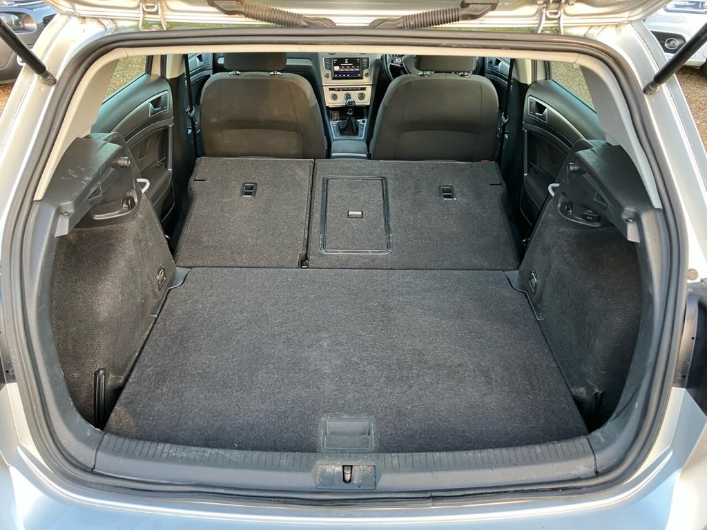 Used Volkswagen Golf 2017 for sale - 76953973: Photo 13