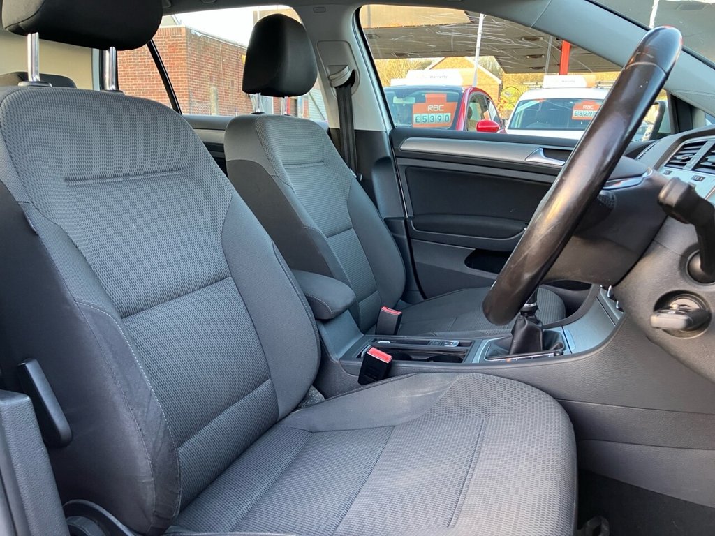 Used Volkswagen Golf 2017 for sale - 76953973: Photo 15