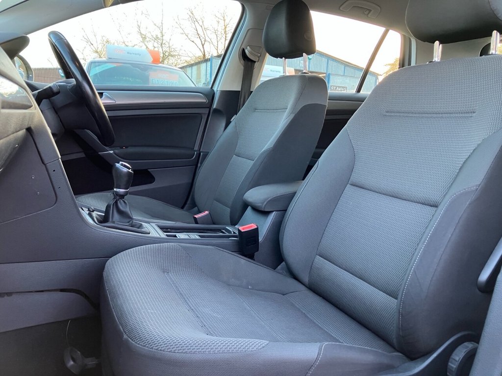 Used Volkswagen Golf 2017 for sale - 76953973: Photo 16