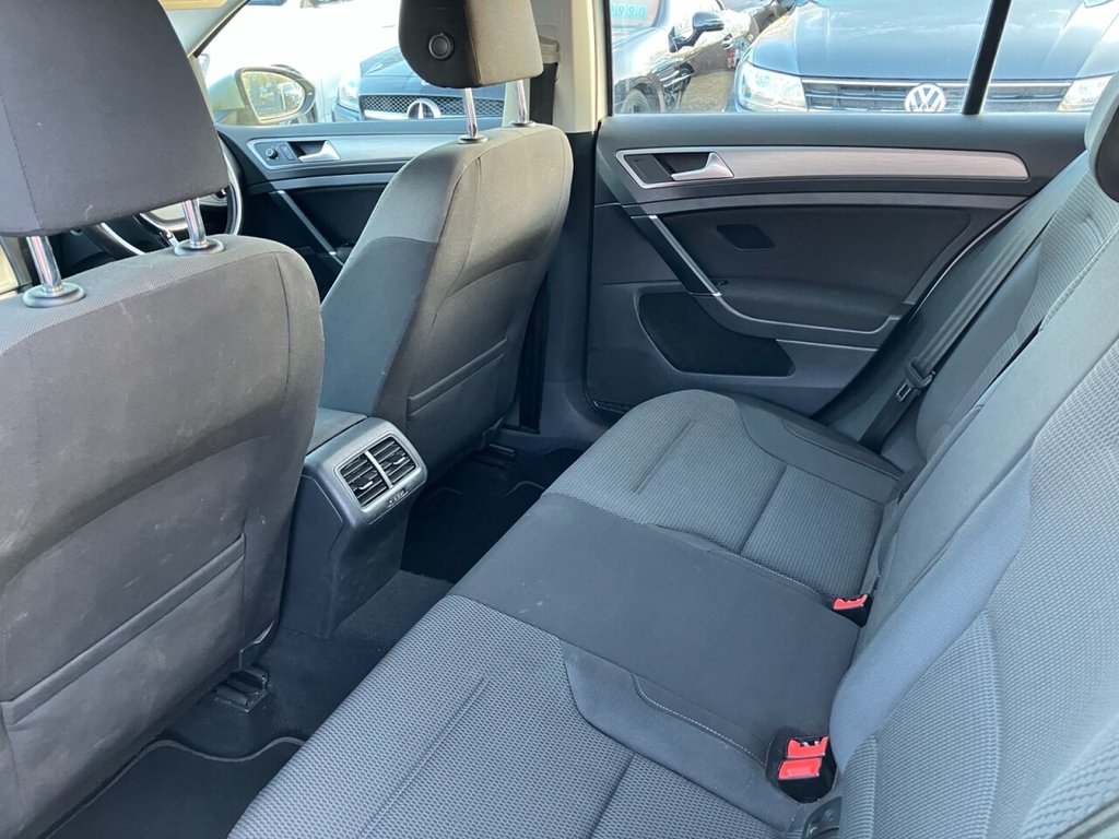Used Volkswagen Golf 2017 for sale - 76953973: Photo 17