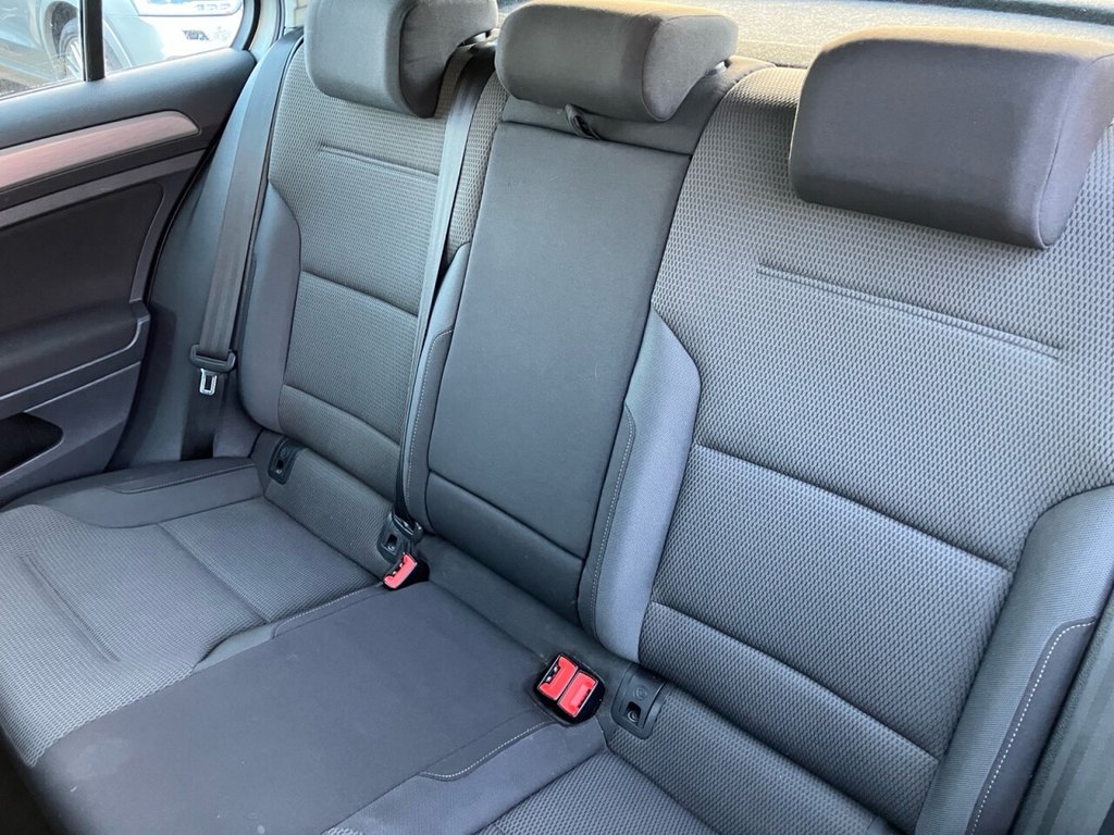 Used Volkswagen Golf 2017 for sale - 76953973: Photo 18