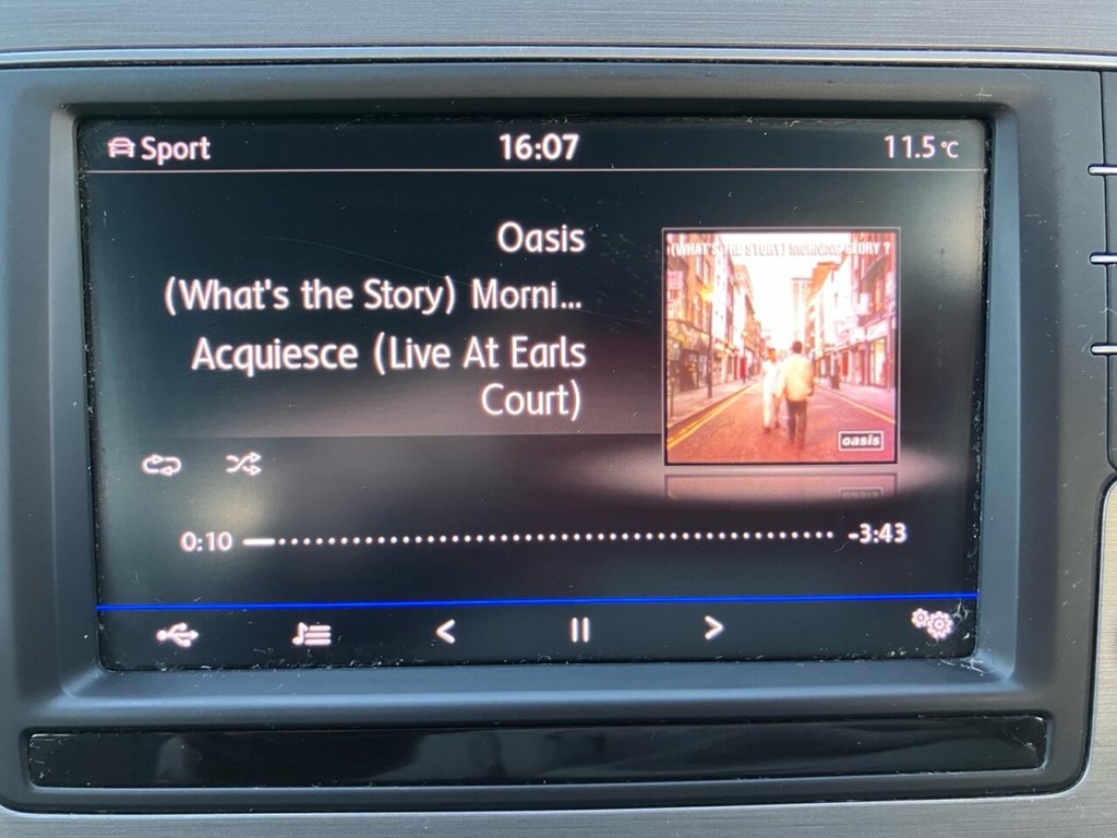 Used Volkswagen Golf 2017 for sale - 76953973: Photo 24