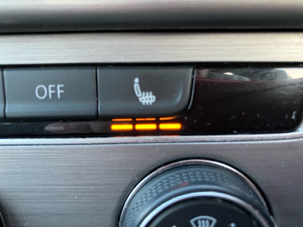 Used Volkswagen Golf 2017 for sale - 76953973: Photo 32