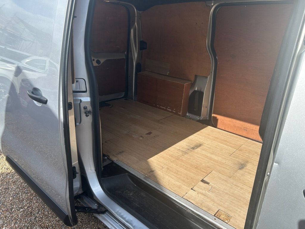 Used Citroen Dispatch 2018 for sale - 78082275: Photo 15