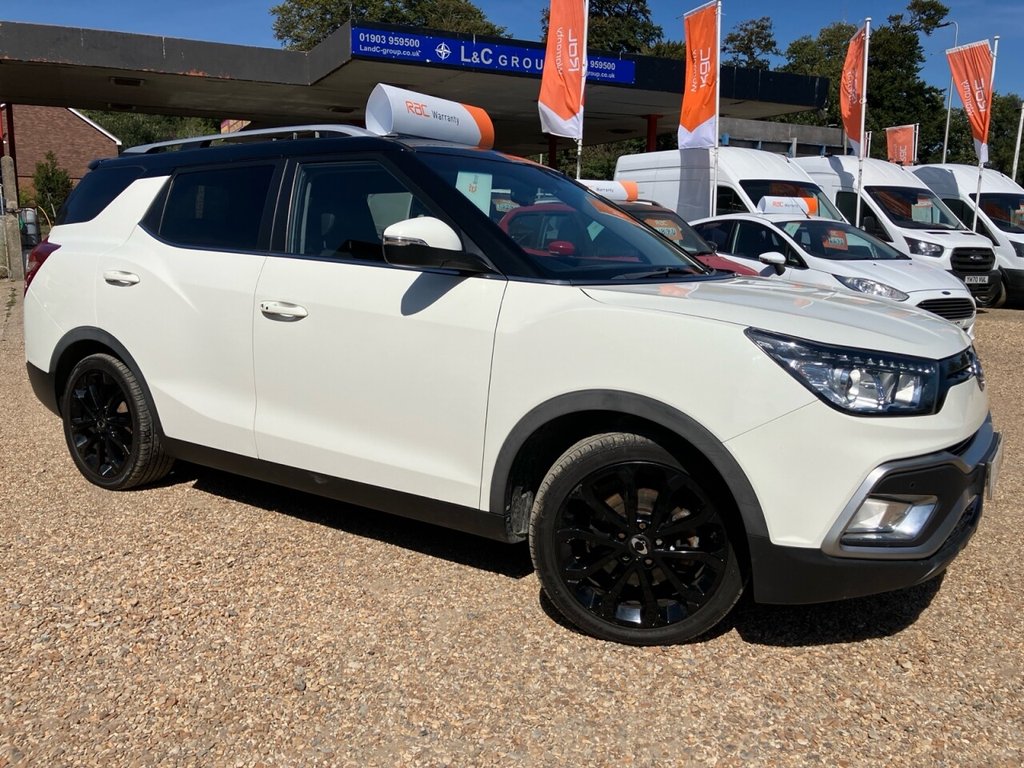 Used Ssangyong Tivoli 2016 for sale - 76312916: Photo 1