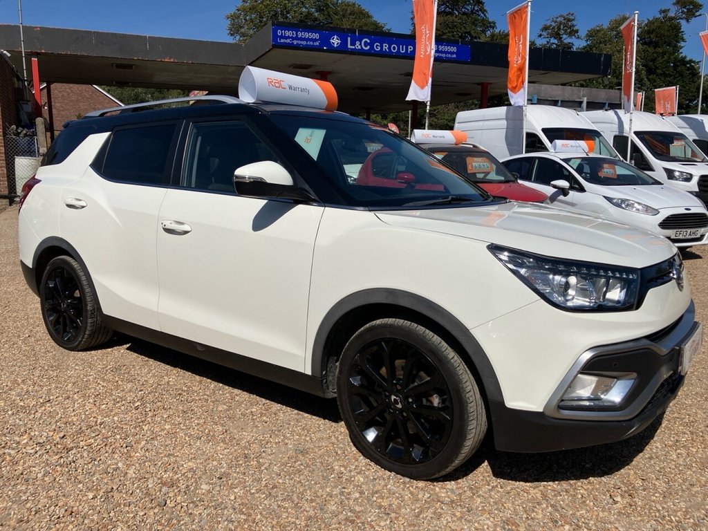 Used Ssangyong Tivoli 2016 for sale - 76312916: Photo 2