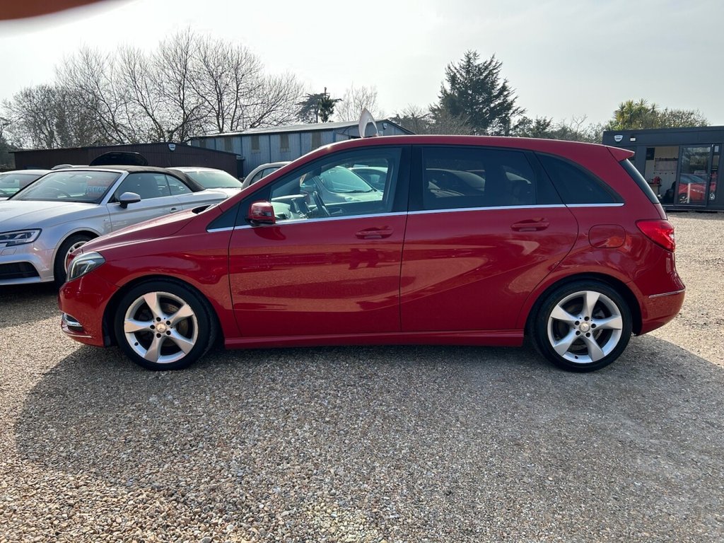 Used Mercedes-Benz B Class 2013 for sale - 77891136: Photo 4