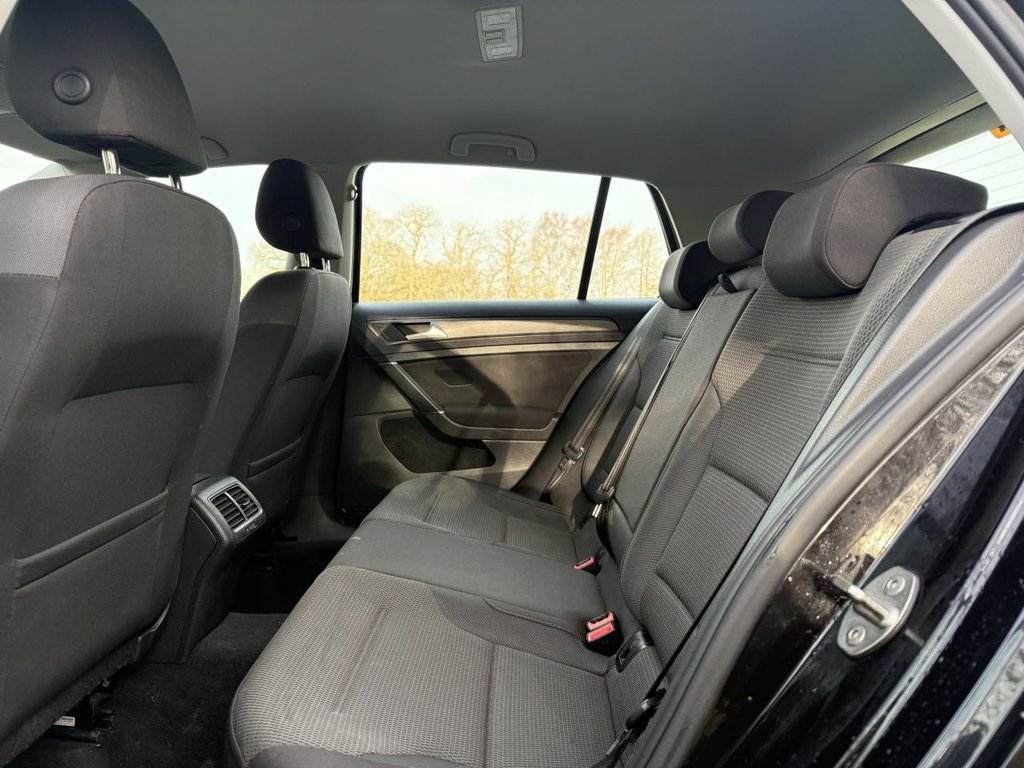 Used Volkswagen Golf 2019 for sale - 77673546: Photo 6