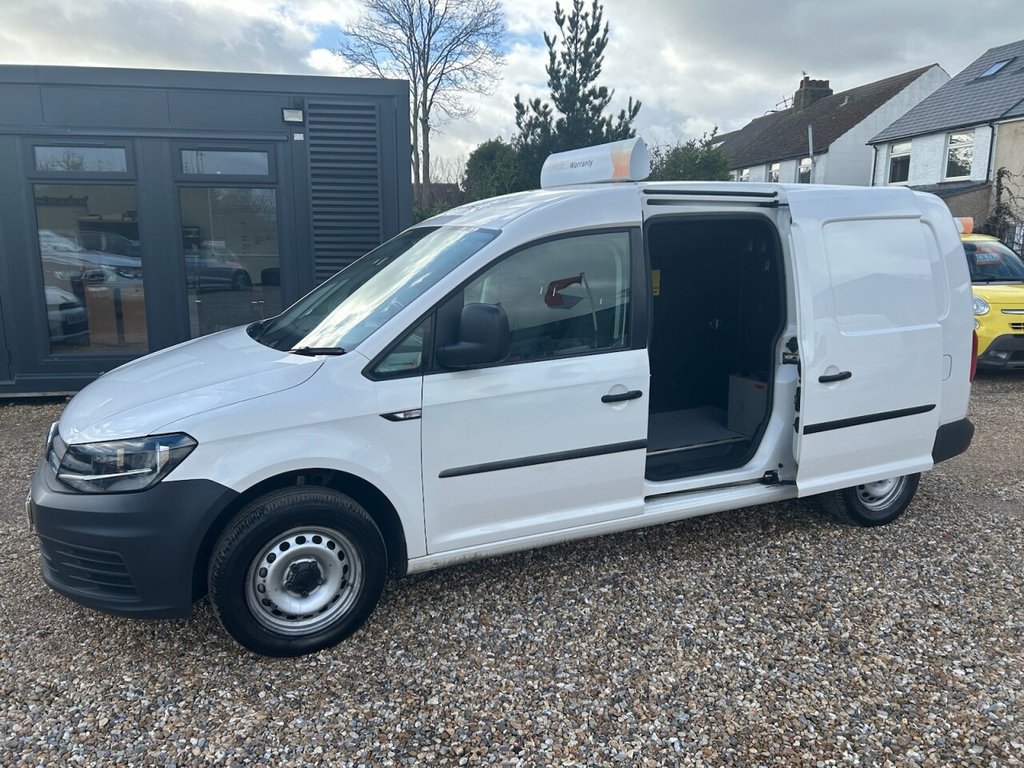 Used Volkswagen Caddy Maxi 2018 for sale - 77890917: Photo 11