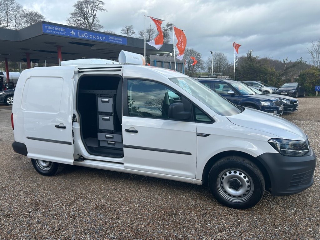 Used Volkswagen Caddy Maxi 2018 for sale - 77890917: Photo 13
