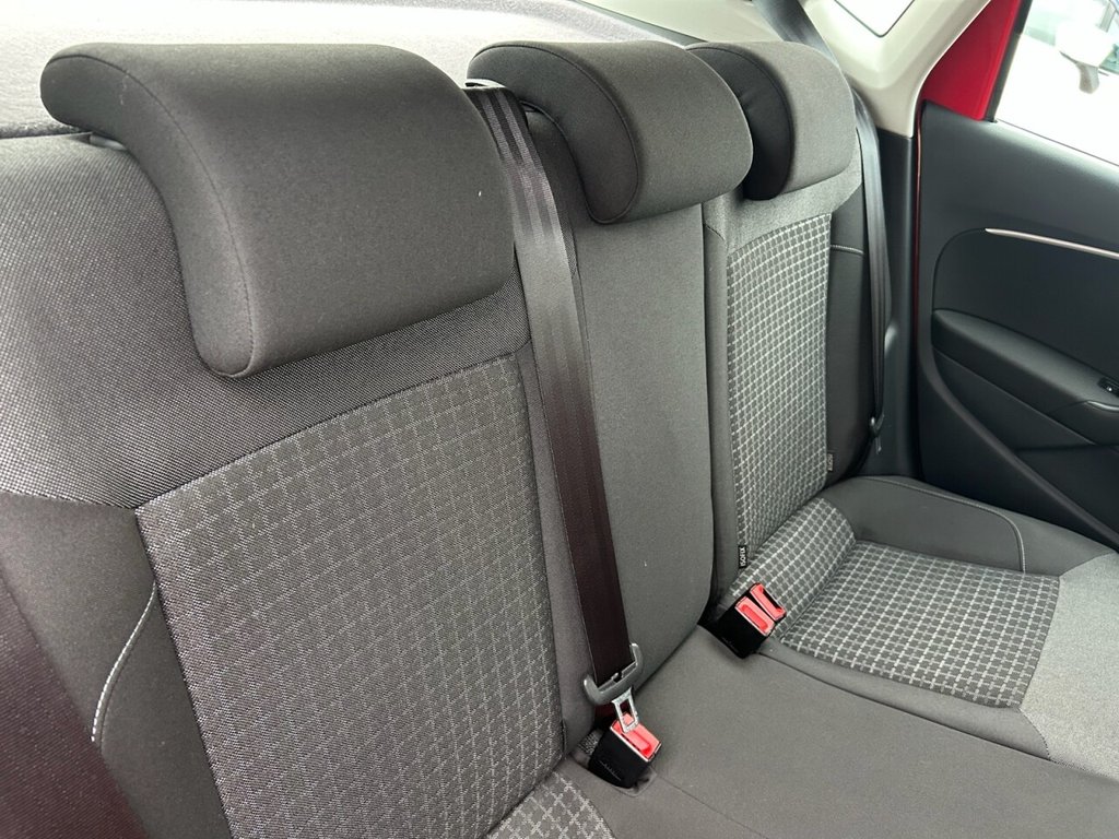 Used Volkswagen Polo 2014 for sale - 77890896: Photo 16