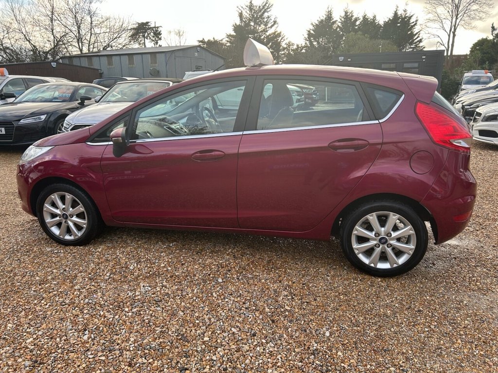 Used Ford Fiesta 2009 for sale - 77399790: Photo 6