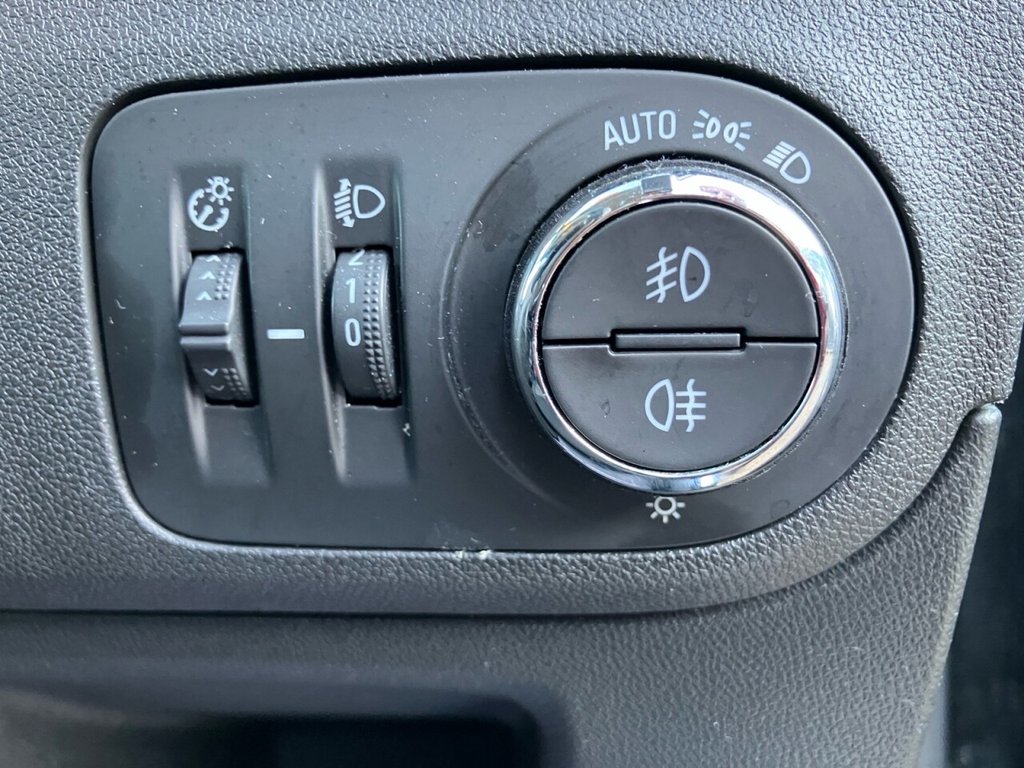 Used Vauxhall Crossland X 2018 for sale - 76019292: Photo 33