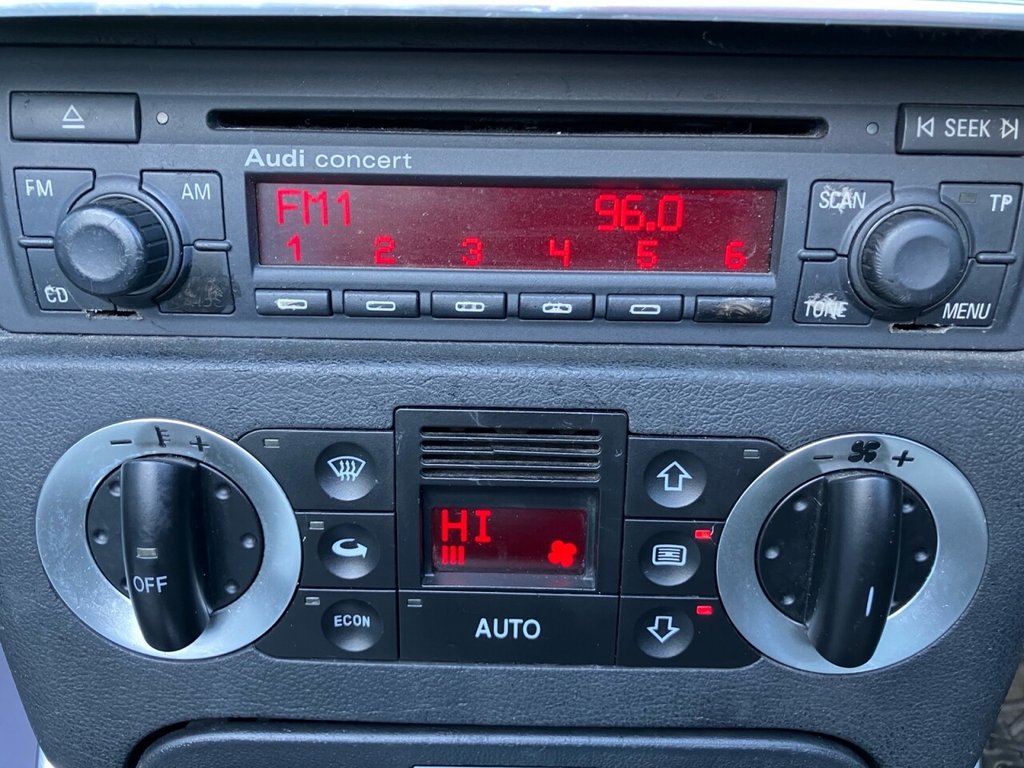 Used Audi TT 2002 for sale - 76654843: Photo 20