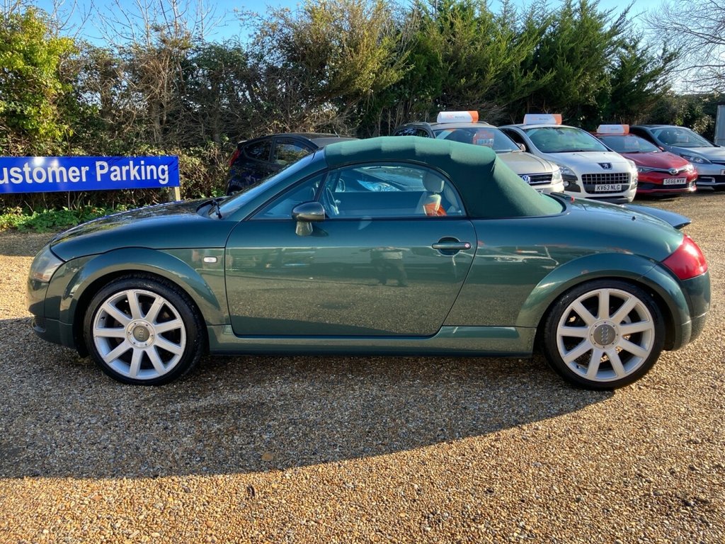 Used Audi TT 2002 for sale - 76654843: Photo 3