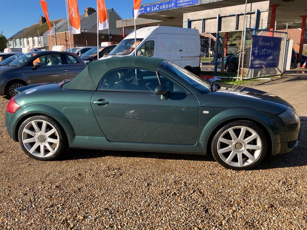 Used Audi TT 2002 for sale - 76654843: Photo 4