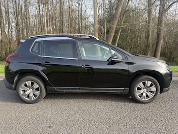 Used Peugeot 2008 2018 for sale - 77792096: Photo
