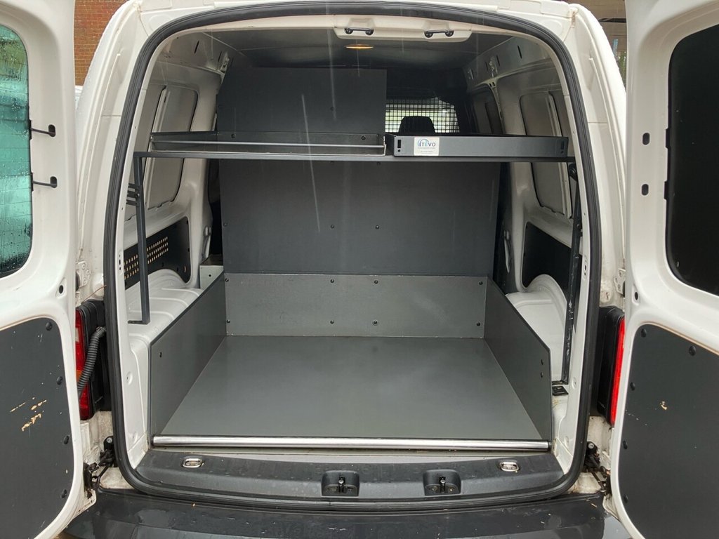 Used Volkswagen Caddy Maxi 2016 for sale - 77212941: Photo 4