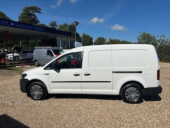 Used Volkswagen Caddy Maxi 2017 for sale - 78805636: Photo