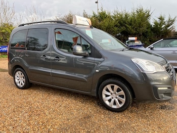 Used Peugeot Partner Tepee 2015 for sale - 77534177: Photo