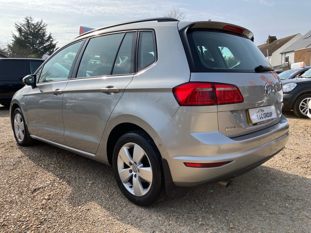 Used Volkswagen Golf SV 2015 for sale - 78124211: Photo 6