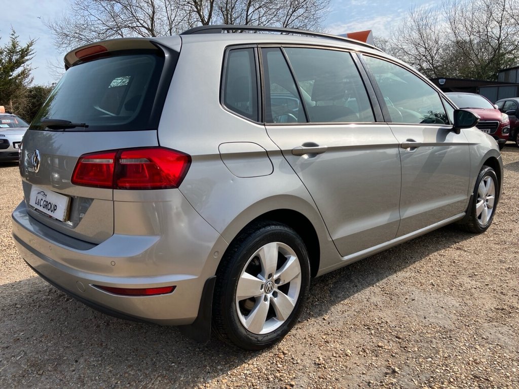 Used Volkswagen Golf SV 2015 for sale - 78124211: Photo 8