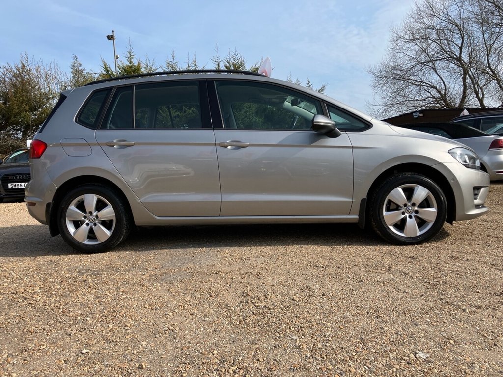 Used Volkswagen Golf SV 2015 for sale - 78124211: Photo 9
