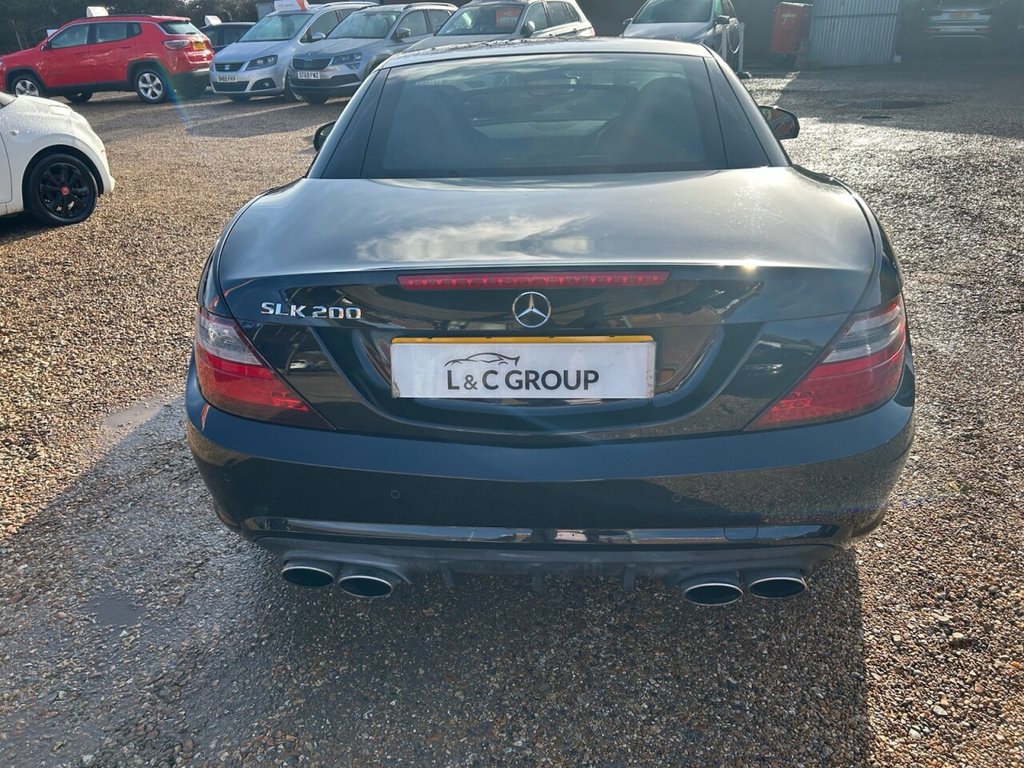 Used Mercedes-Benz SLK 2014 for sale - 76654636: Photo 10