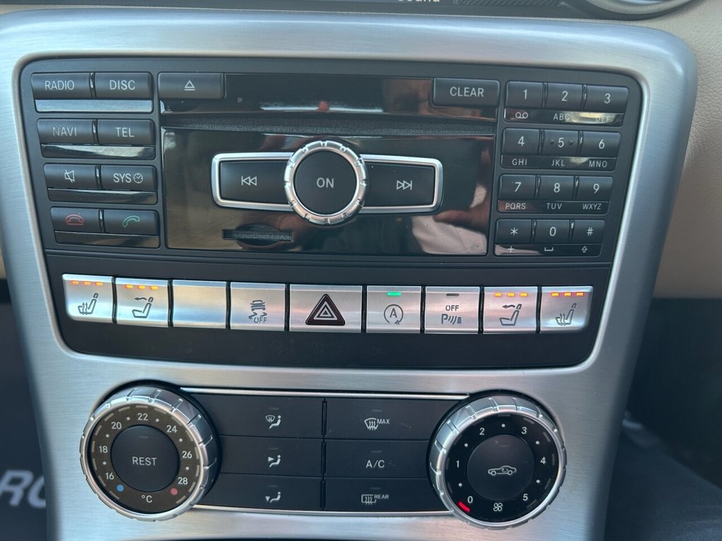 Used Mercedes-Benz SLK 2014 for sale - 76654636: Photo 28