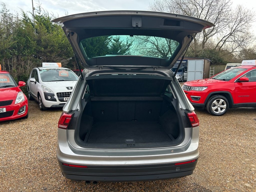 Used Volkswagen Tiguan 2016 for sale - 76535954: Photo 10