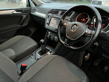 Used Volkswagen Tiguan 2016 for sale - 76535954: Photo