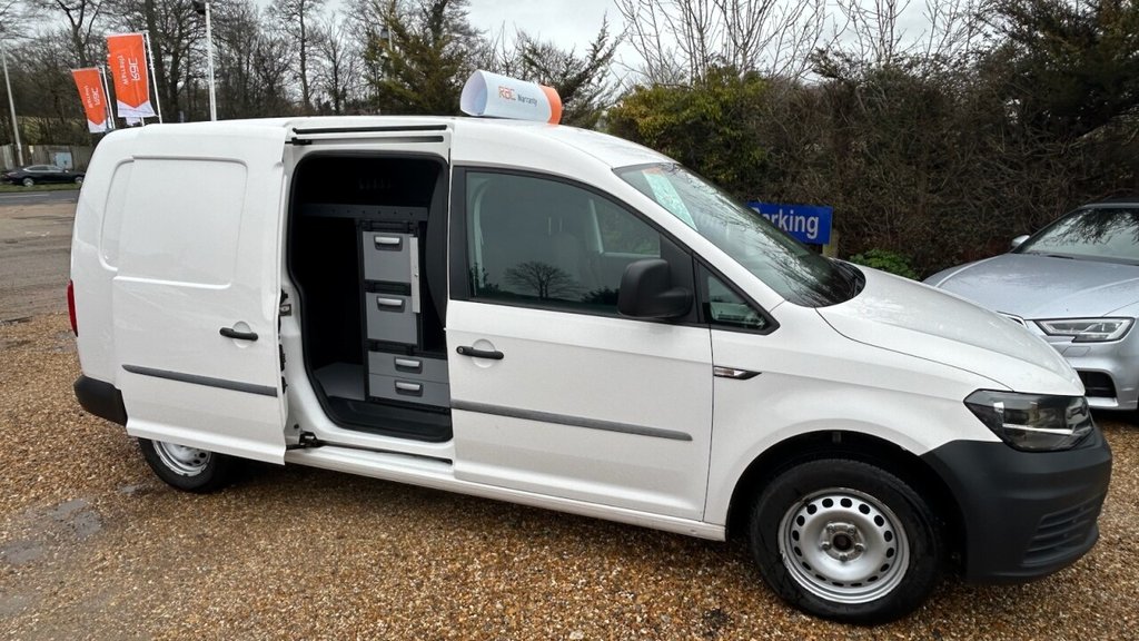 Used Volkswagen Caddy Maxi 2017 for sale - 77457496: Photo 12