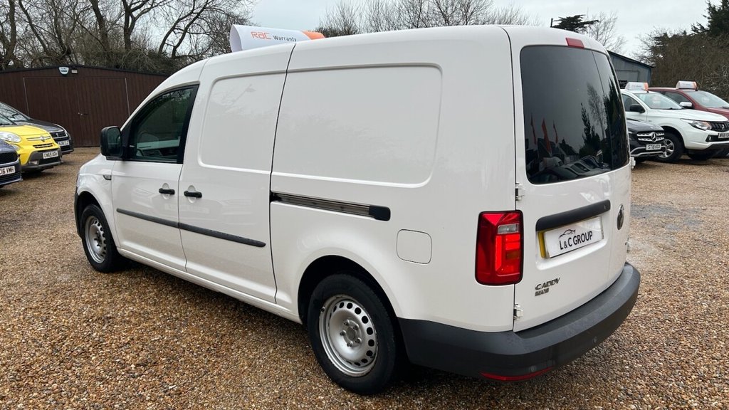 Used Volkswagen Caddy Maxi 2017 for sale - 77457496: Photo 8