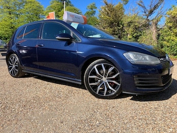 Used Volkswagen Golf 2014 for sale - 78382181: Photo