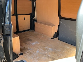 Used Volkswagen Transporter 2020 for sale - 78850828: Photo