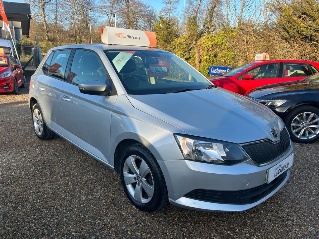 Used Skoda Fabia 2018 for sale - 77132975: Photo 2