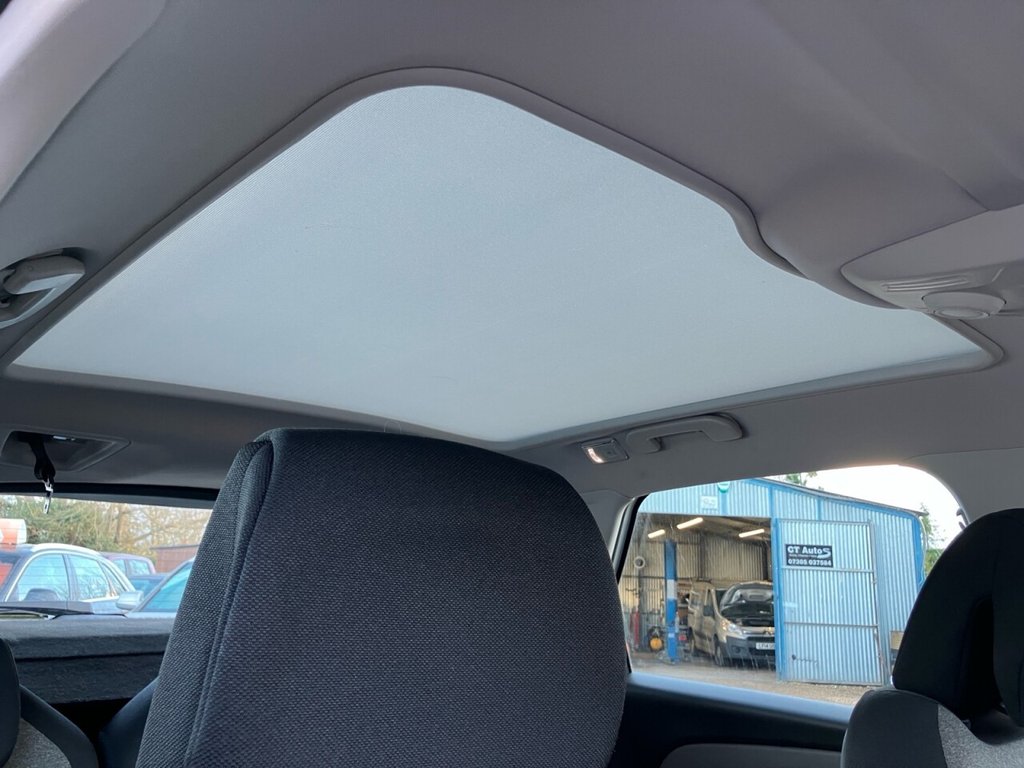 Used Citroen C4 Picasso 2016 for sale - 76655347: Photo 32