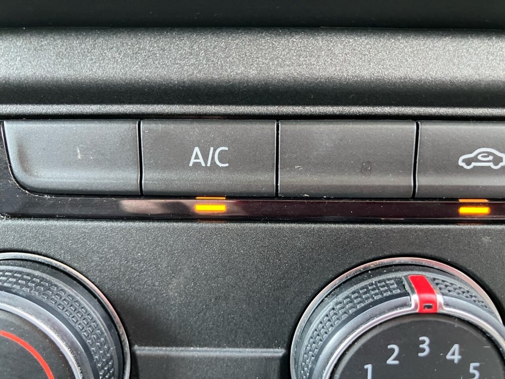 Used Volkswagen Transporter 2020 for sale - 77995319: Photo 30