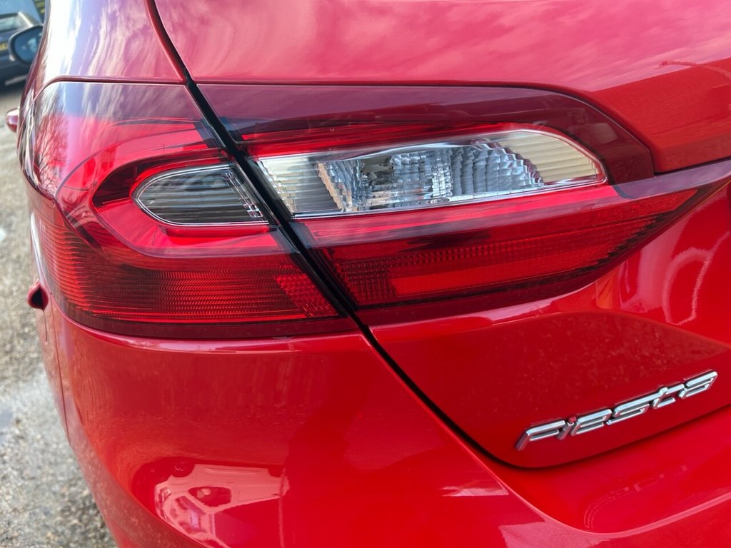 Used Ford Fiesta 2018 for sale - 77101088: Photo 32