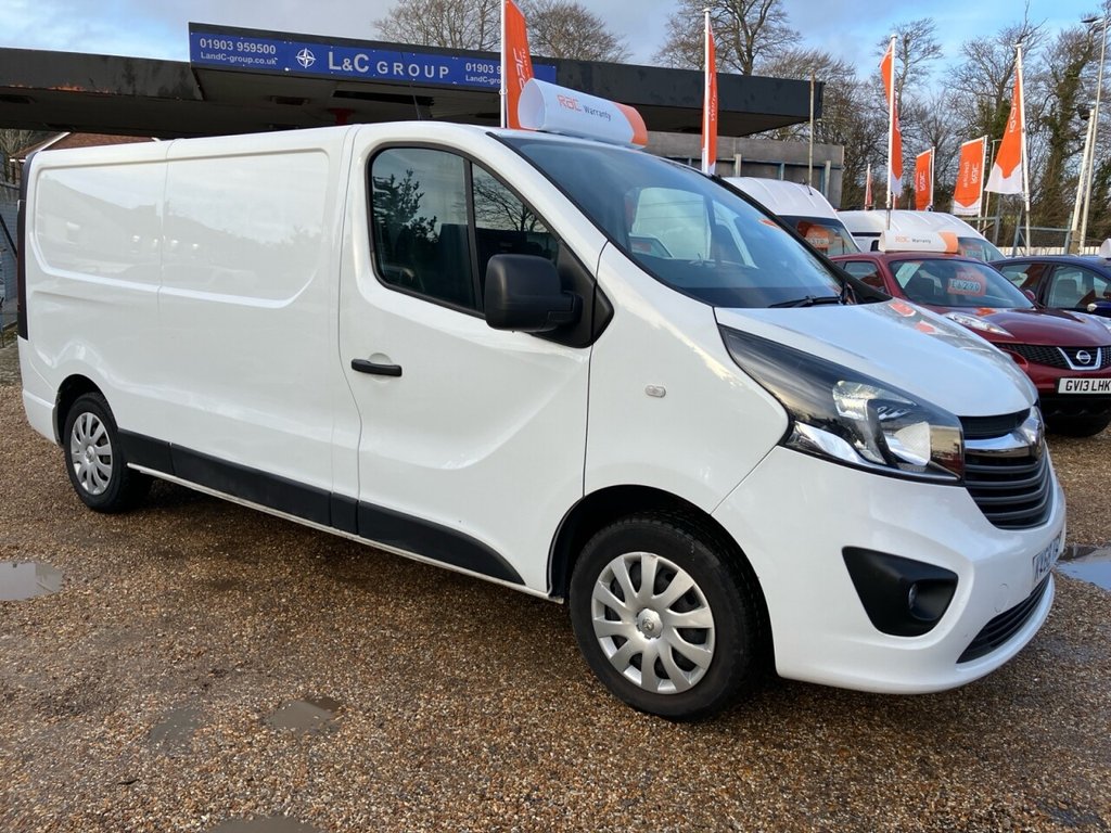 Used Vauxhall Vivaro 2018 for sale - 77227335: Photo 2