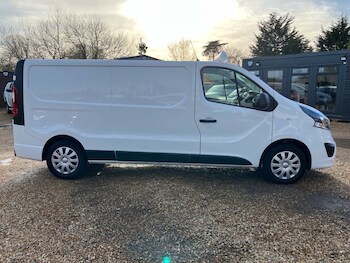 Used Vauxhall Vivaro 2018 for sale - 77227335: Photo