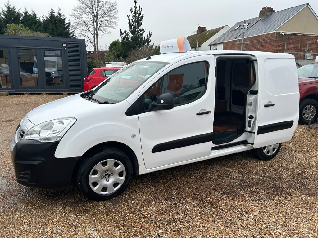 Used Peugeot Partner 2018 for sale - 77205518: Photo 11