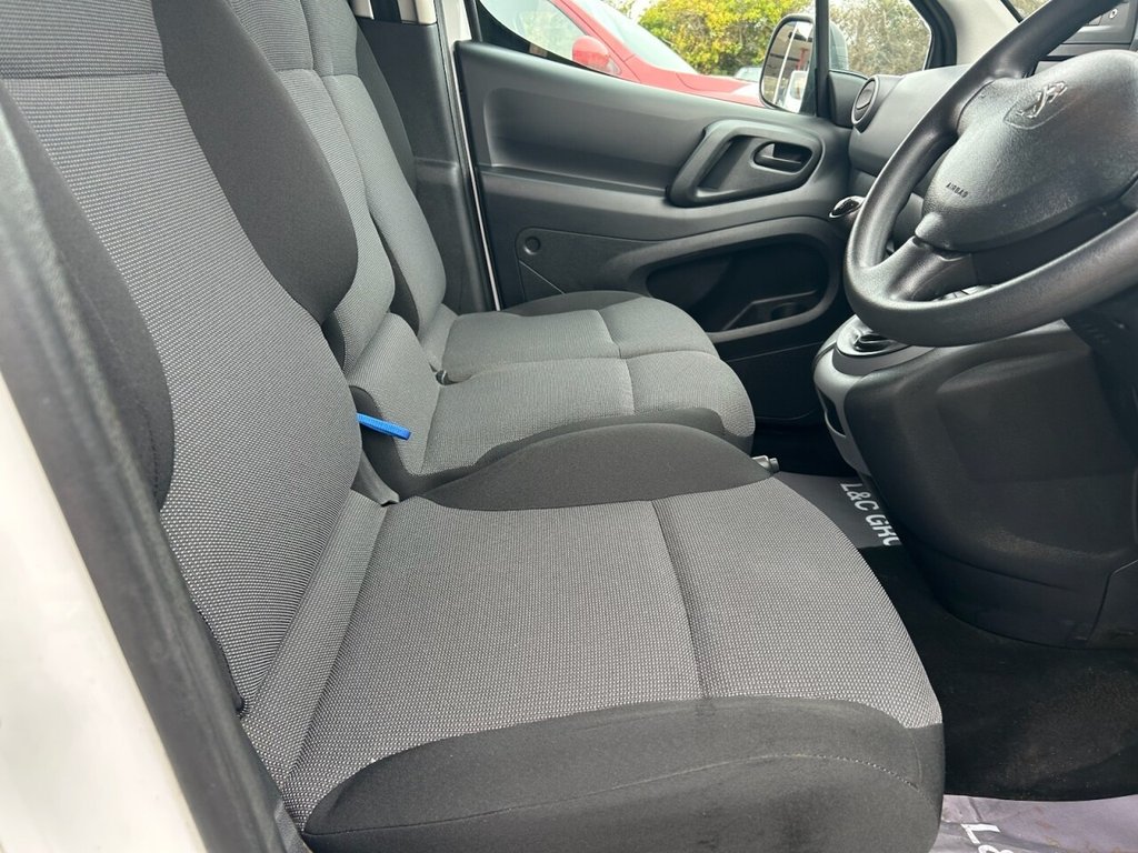 Used Peugeot Partner 2018 for sale - 77205518: Photo 14