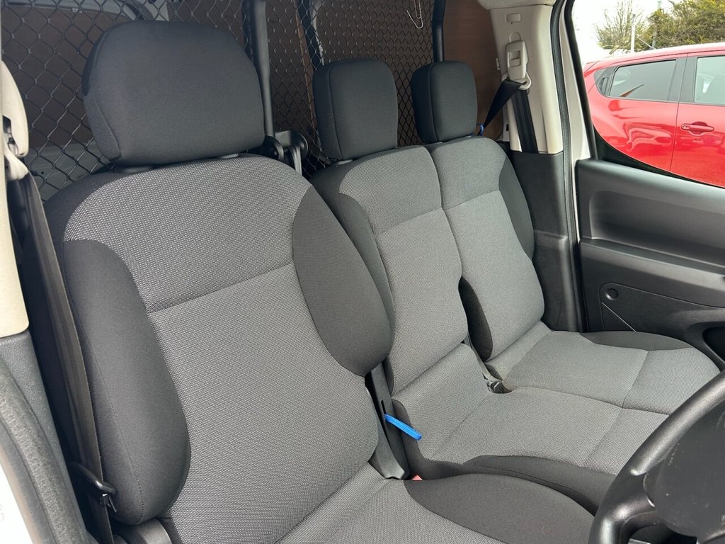Used Peugeot Partner 2018 for sale - 77205518: Photo 15
