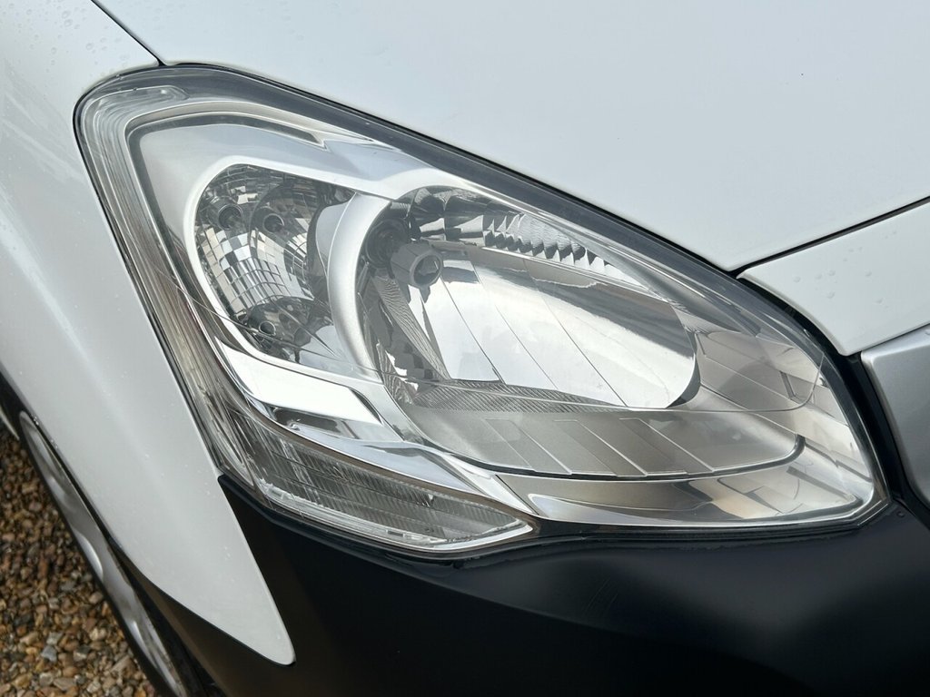 Used Peugeot Partner 2018 for sale - 77205518: Photo 27