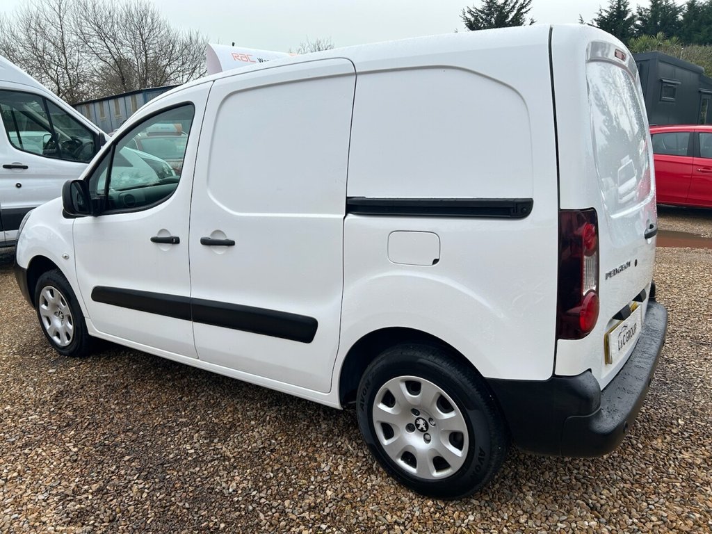 Used Peugeot Partner 2018 for sale - 77205518: Photo 7