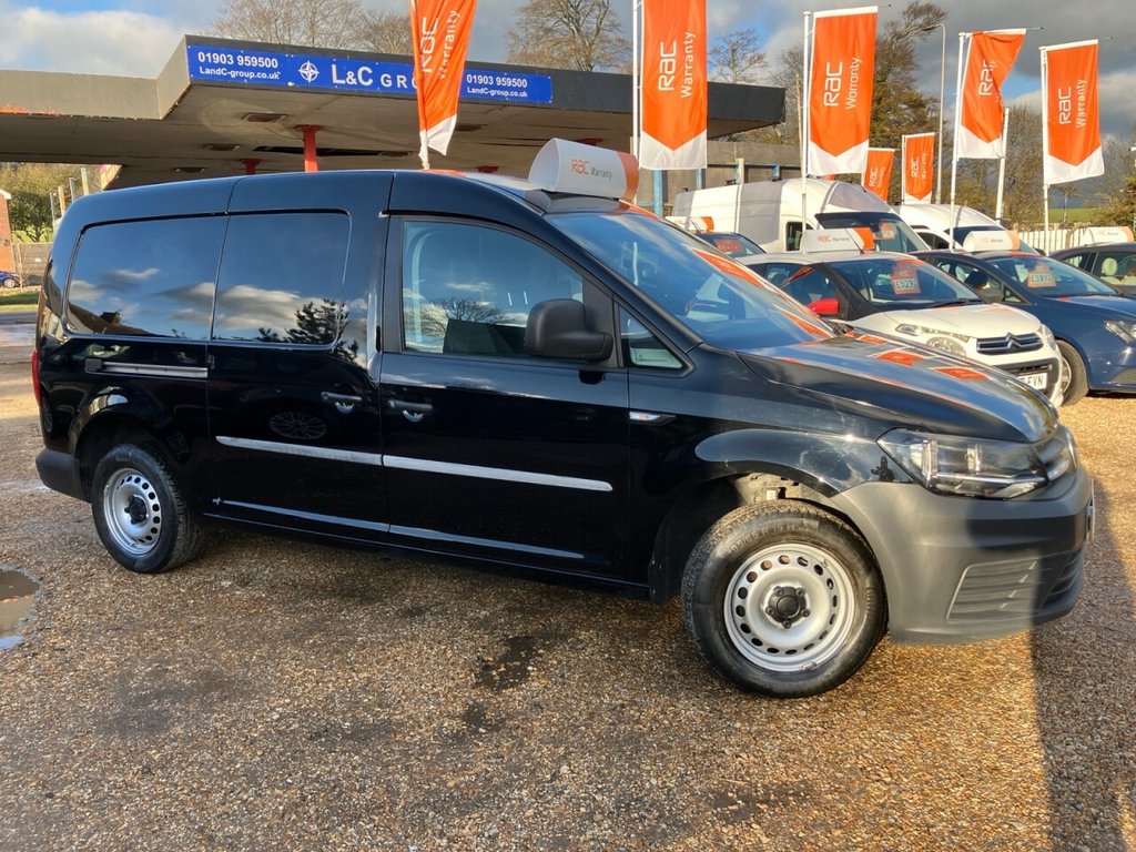 Used Volkswagen Caddy Maxi 2016 for sale - 76820678: Photo 1