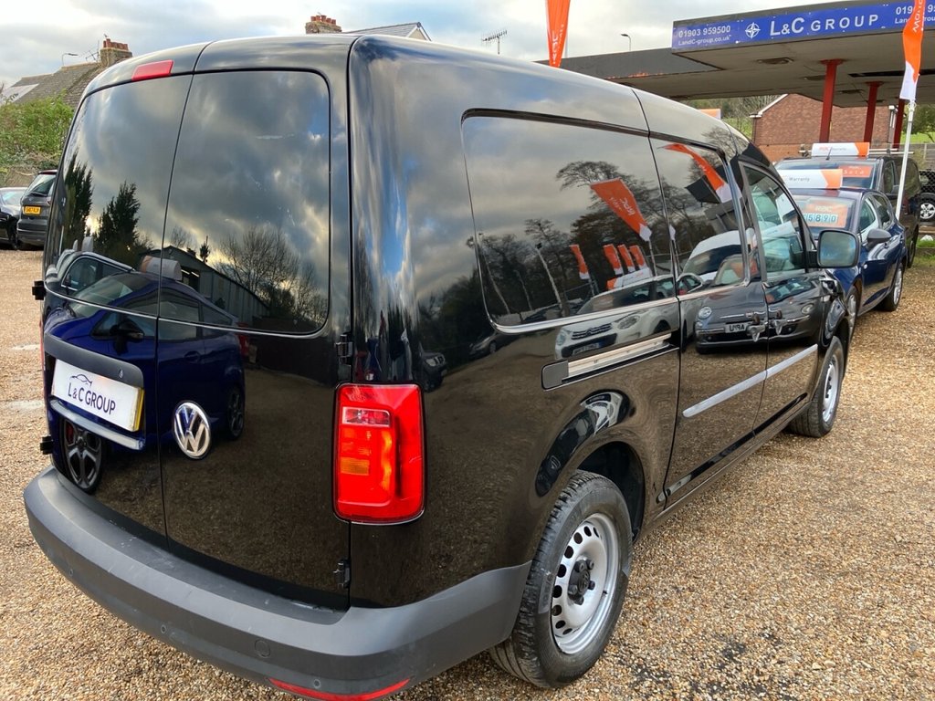 Used Volkswagen Caddy Maxi 2016 for sale - 76820678: Photo 10
