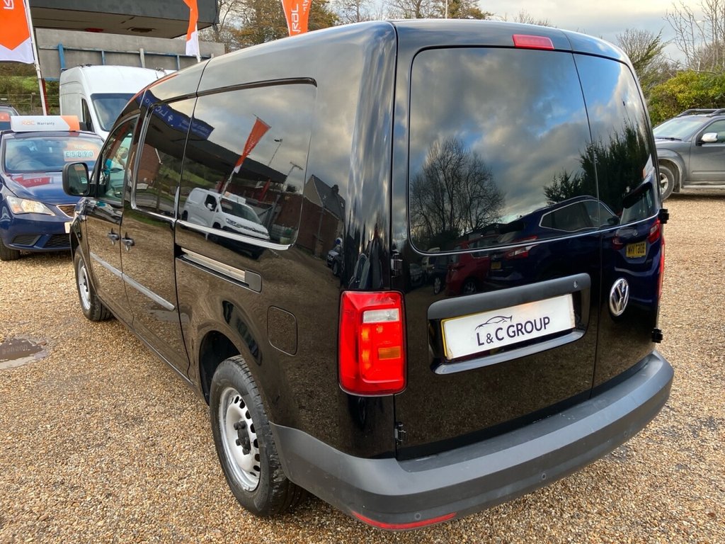 Used Volkswagen Caddy Maxi 2016 for sale - 76820678: Photo 9